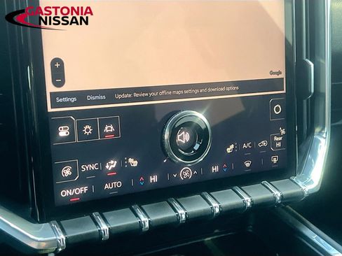 Used 2025 GMC Acadia Elevation image 21