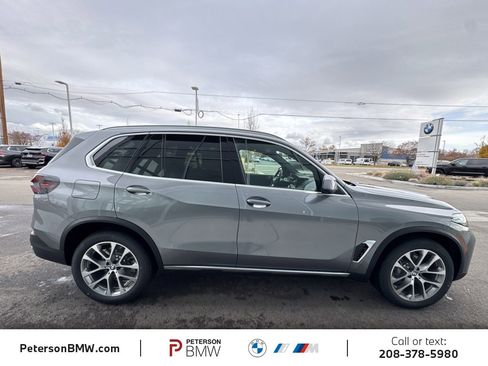 New 2026 BMW X5 xDrive40i image 8