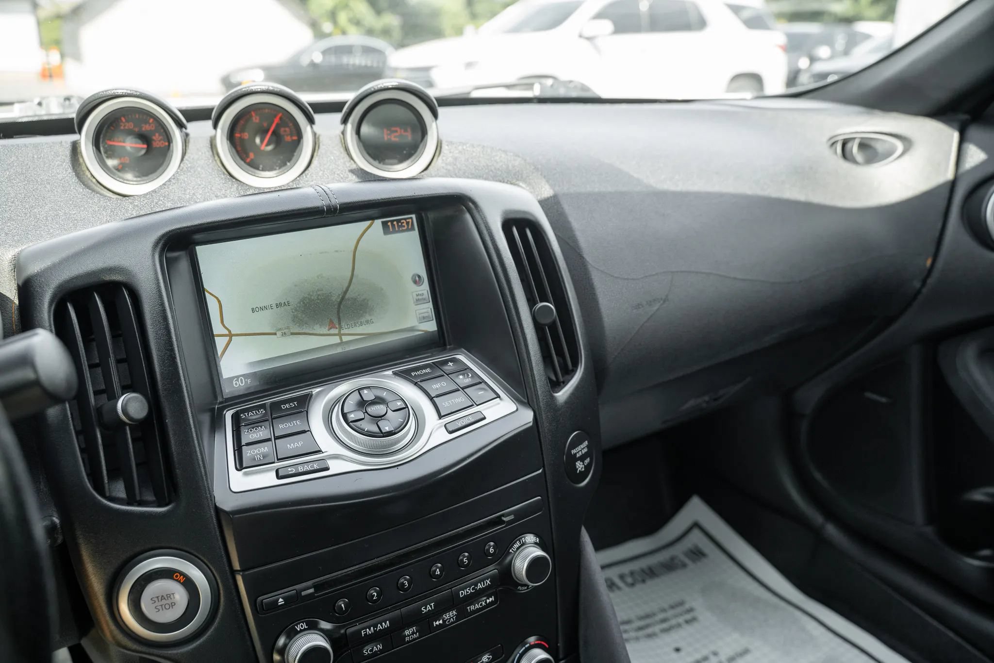 Used 2010 Nissan 370Z Touring w/ Sport Pkg RWD image 22