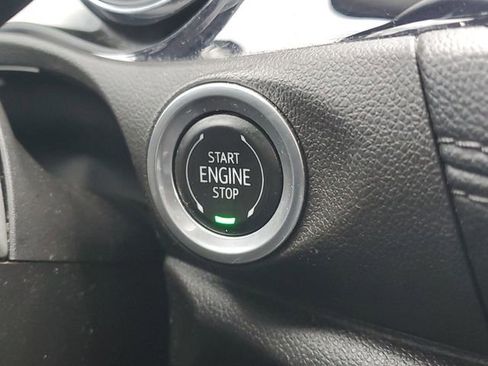 Certified 2020 Buick Encore GX Essence w/ Advanced Technology Package FWD image 24