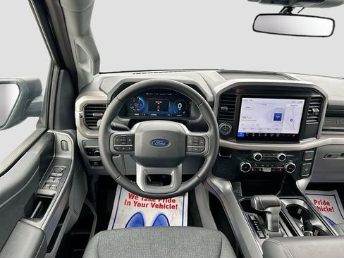 New 2025 Ford F150 Lightning XLT image 23