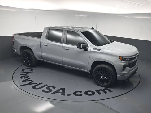 Used 2024 Chevrolet Silverado 1500 RST w/ Dark Appearance Package AWD/4WD image 33