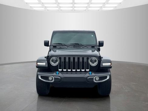 Certified 2023 Jeep Wrangler Unlimited Sahara w/ Cold Weather Group image 2