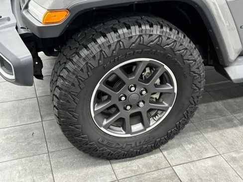 Used 2021 Jeep Gladiator Overland w/ Popular Equipment Package AWD/4WD image 6