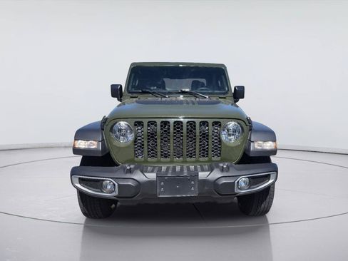 Used 2023 Jeep Gladiator Sport AWD/4WD image 8