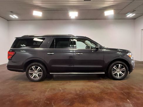 Used 2023 Ford Expedition Max Limited AWD/4WD image 23