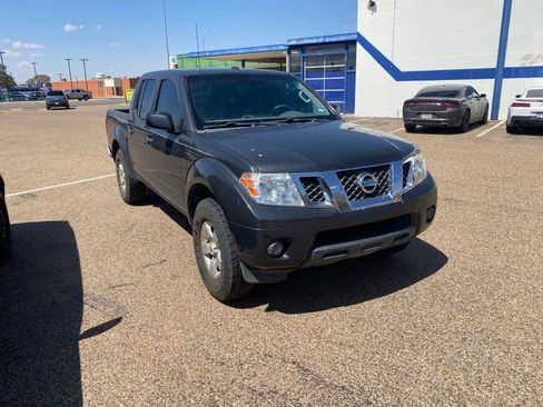 Used 2013 Nissan Frontier SV RWD image 23