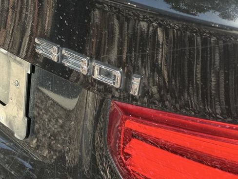 Used 2017 BMW 330i Sedan RWD image 5