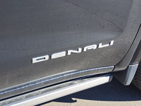 Used 2022 GMC Sierra 1500 Denali image 6