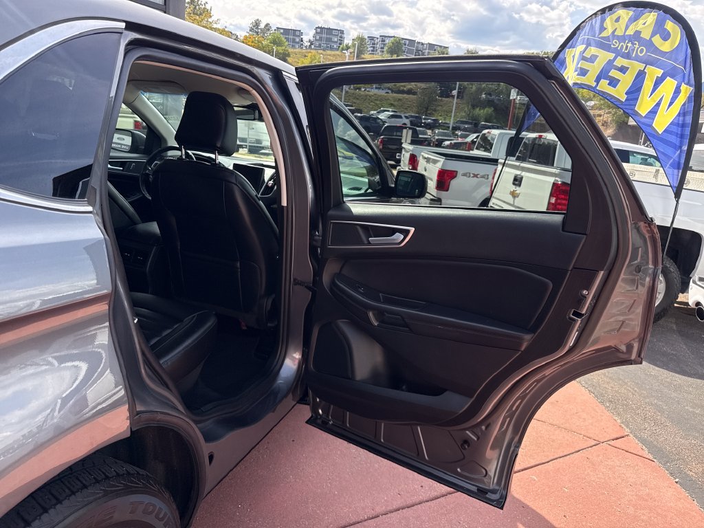 Used 2022 Ford Edge SEL AWD/4WD image 22