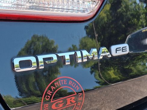 Used 2020 Kia Optima LX FWD image 29