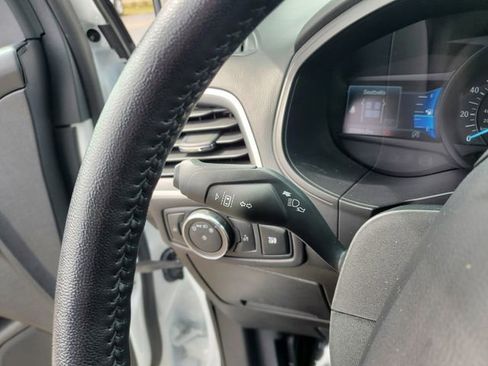 Used 2023 Ford Edge SEL AWD/4WD image 15