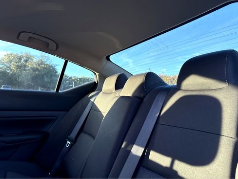 Used 2024 Nissan Altima 2.5 S image 21