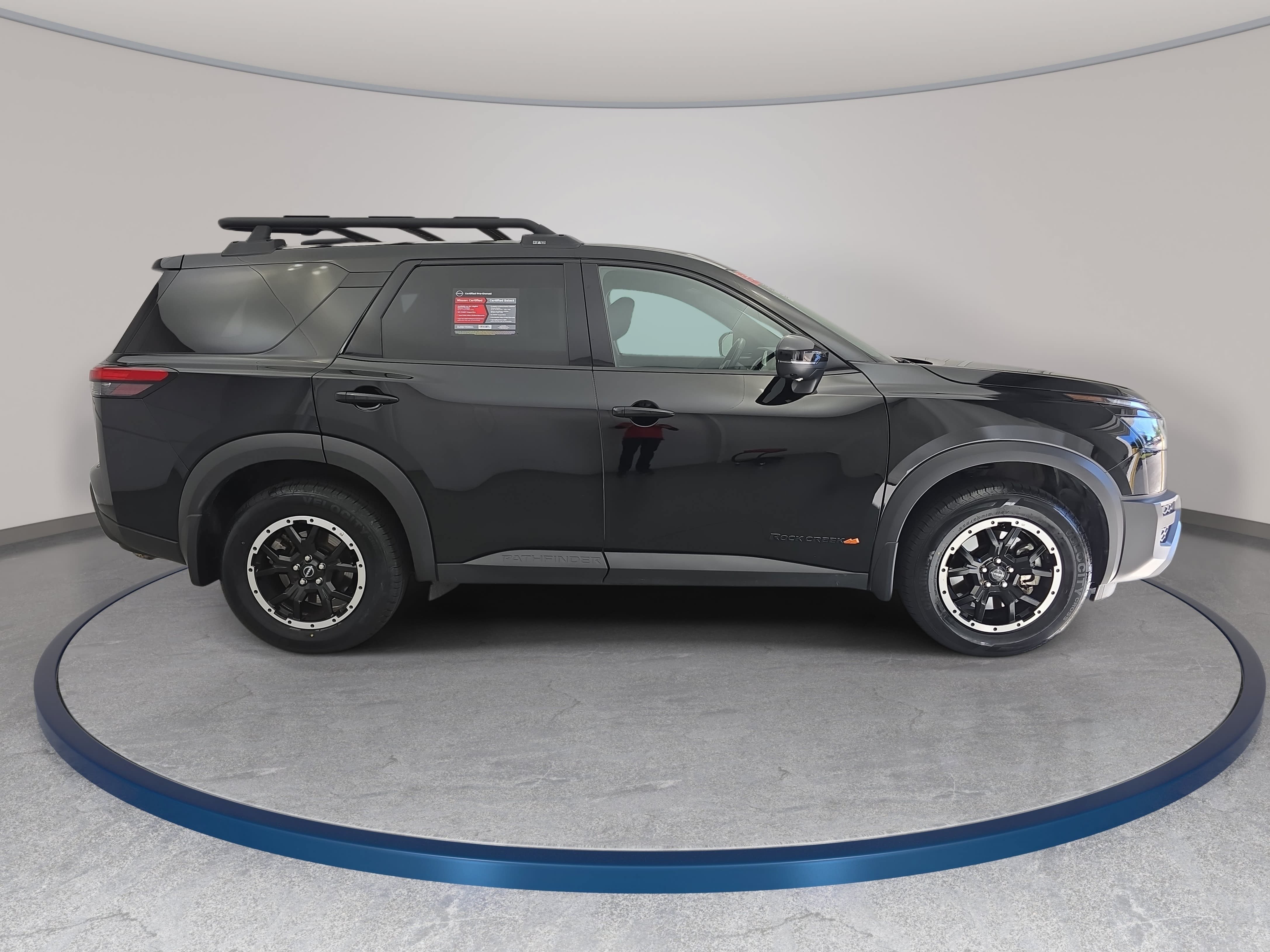 Used 2024 Nissan Pathfinder Rock Creek AWD/4WD image 4