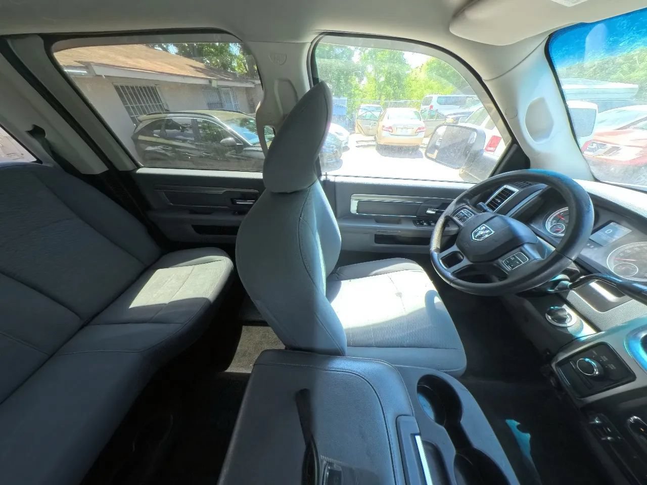 Used 2016 RAM 2500 SLT AWD/4WD image 28