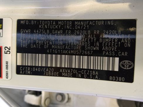 Used 2021 Toyota Camry SE w/ Carpet Mat Package (TMS) FWD image 33