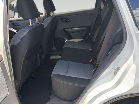 Used 2021 Nissan Rogue S AWD/4WD image 21