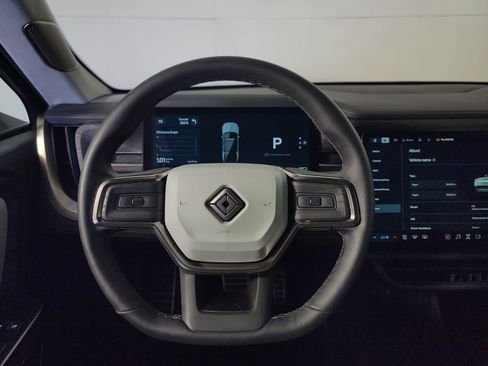 Used 2023 Rivian R1S Adventure AWD/4WD image 28