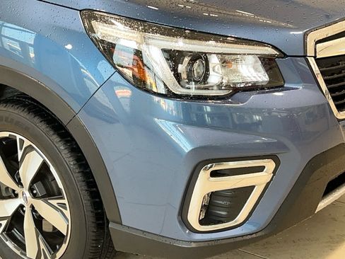 Used 2020 Subaru Forester Touring w/ Popular Package #2 AWD/4WD image 2