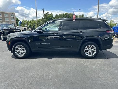 Used 2023 Jeep Grand Cherokee L Limited AWD/4WD image 5