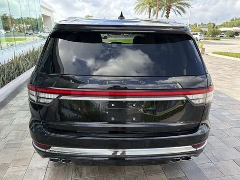 Certified 2023 Lincoln Aviator Black Label w/ Dynamic Handling Package AWD/4WD image 3