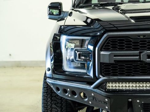 Used 2018 Ford F150 Raptor w/ Equipment Group 802A Luxury AWD/4WD image 4