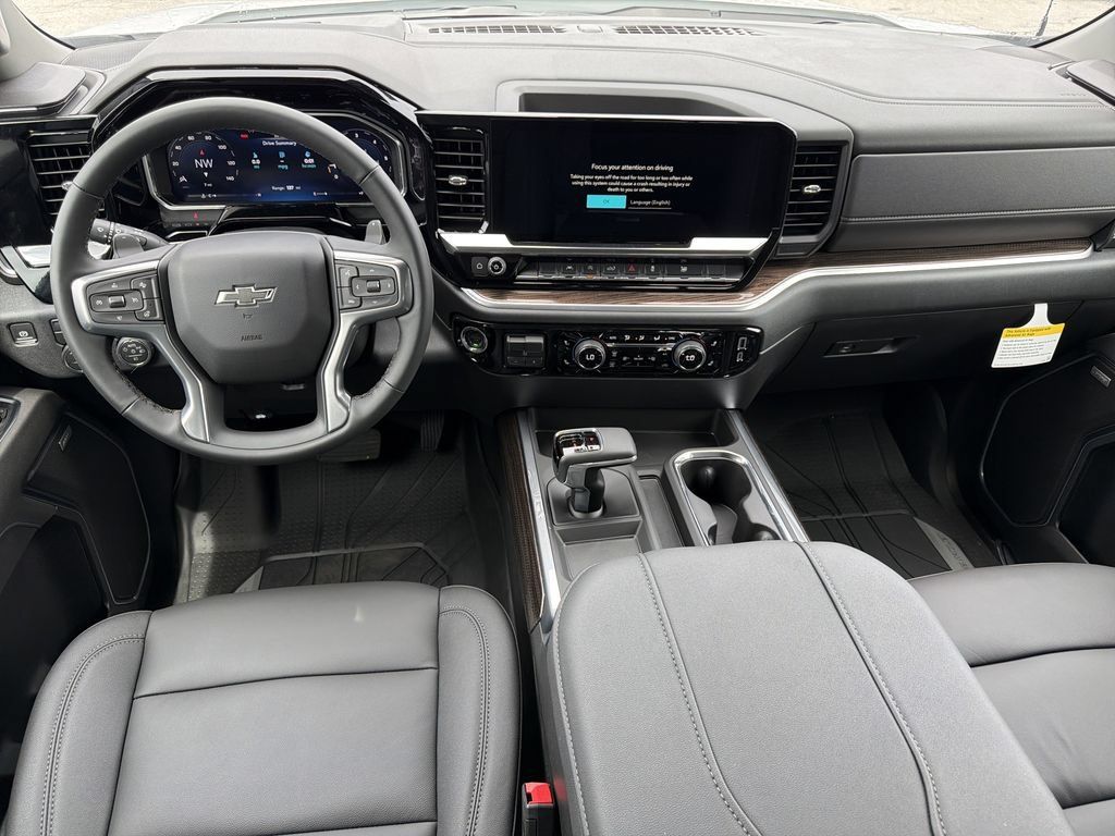 New 2026 Chevrolet Silverado 1500 RST w/ Rally Edition AWD/4WD image 2
