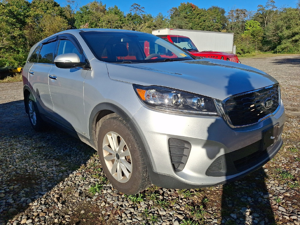 Used 2020 Kia Sorento LX AWD/4WD image 3