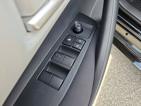 New 2026 Toyota Corolla SE FWD image 14