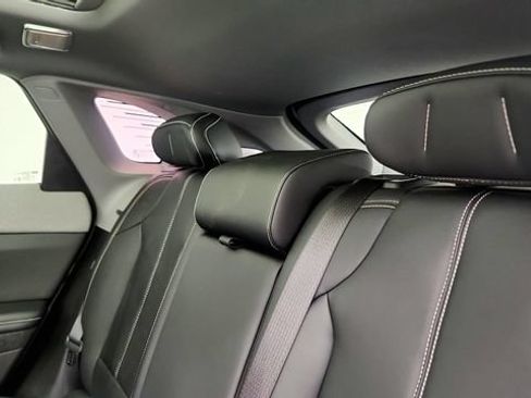 Used 2025 Cadillac Optiq Sport 1 AWD/4WD image 43