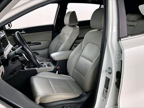 Used 2020 Kia Sportage S w/ S Premium Package image 21