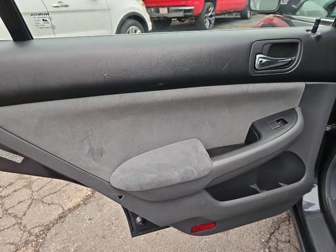 Used 2007 Honda Accord SE image 10