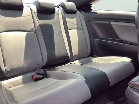Used 2017 Honda Civic Touring image 26