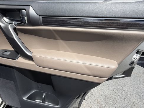 Certified 2023 Lexus GX 460 Premium w/ Premium Package AWD/4WD image 38