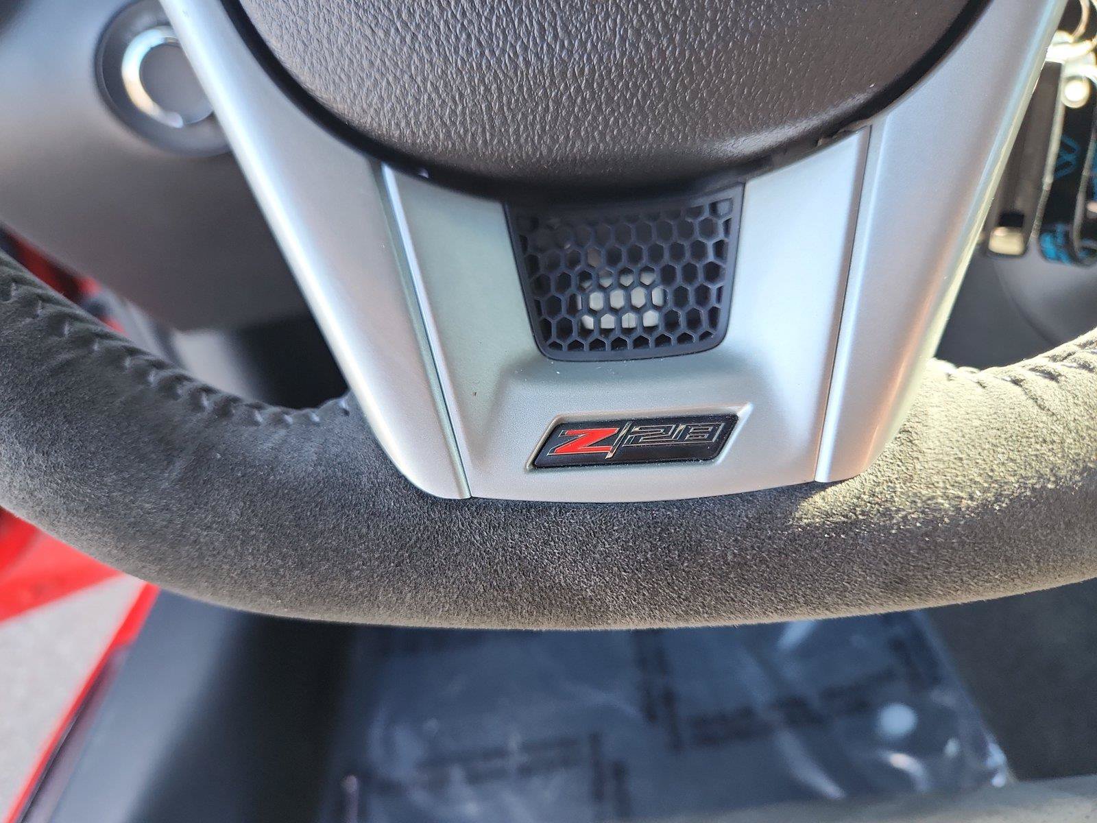 Used 2015 Chevrolet Camaro Z/28 RWD image 23