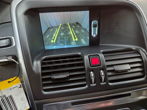 Used 2015 Volvo XC60 T6 image 20