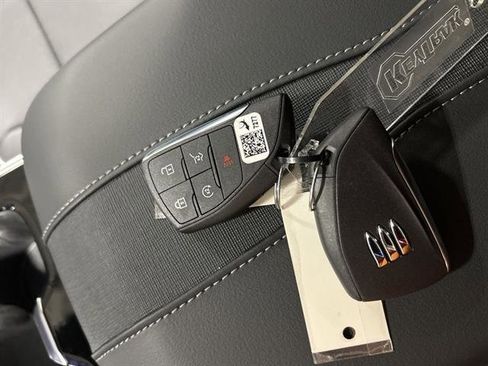 New 2026 Buick Enclave Preferred w/ Power Package image 40