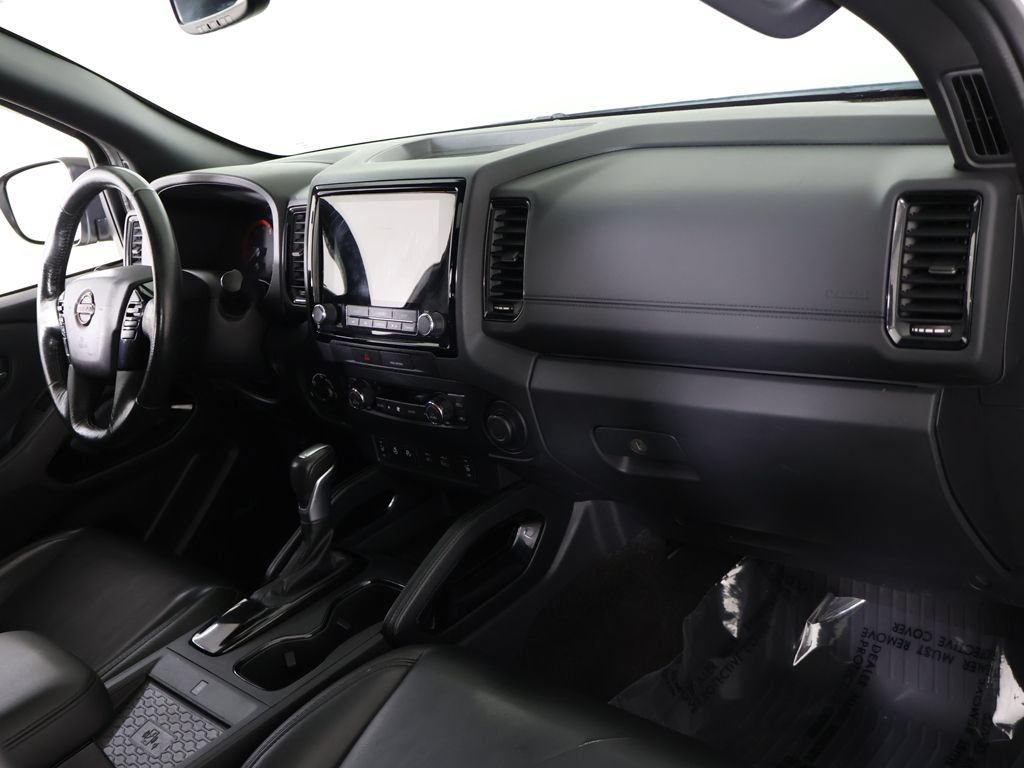 Used 2022 Nissan Frontier PRO-4X w/ Pro-4X Premium Package AWD/4WD image 33