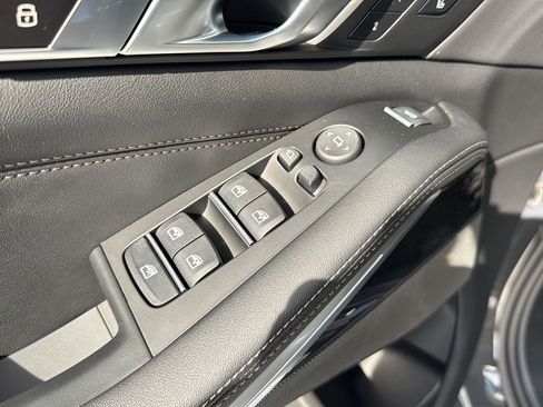 New 2026 BMW X5 sDrive40i w/ Executive Package image 28