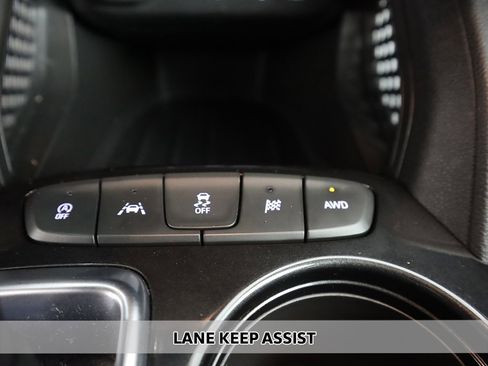 Used 2022 Chevrolet TrailBlazer LT w/ Sun and Liftgate Package image 4