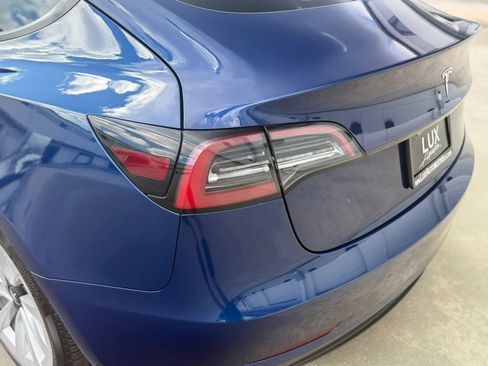 Used 2023 Tesla Model 3 Standard Range RWD image 12