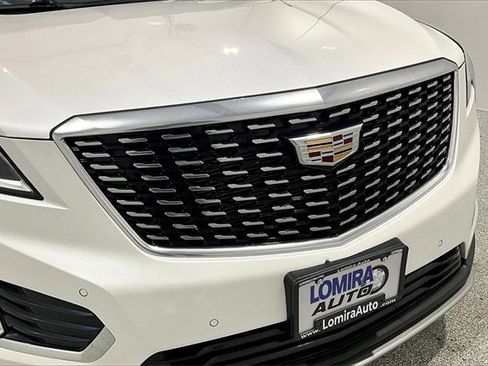 Used 2021 Cadillac XT5 Premium Luxury image 32
