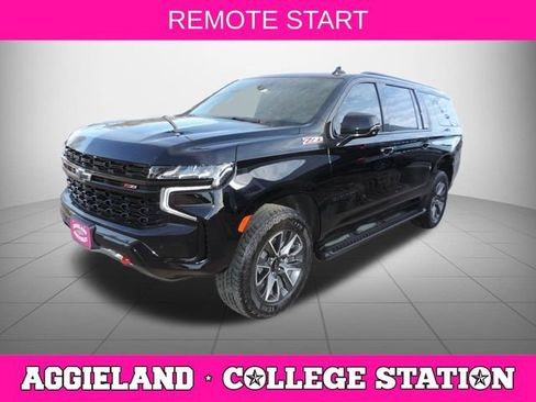 Certified 2024 Chevrolet Suburban Z71 w/ Luxury Package image 8