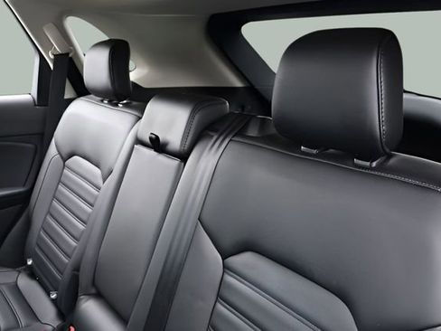 Used 2019 Ford Edge SEL w/ Equipment Group 201A image 14