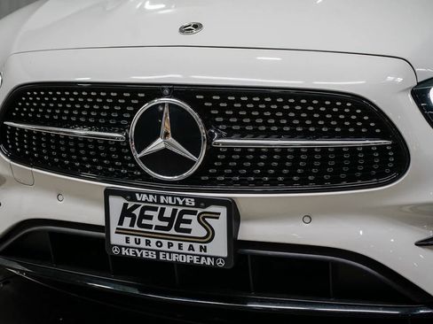 Used 2023 Mercedes-Benz E 350 Sedan image 7