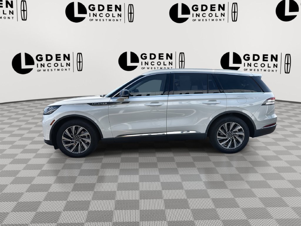 Used 2025 Lincoln Aviator 2WD w/ Equipment Group 101A image 5
