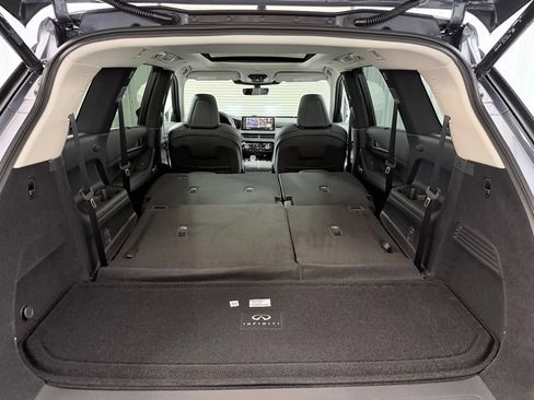 Certified 2026 INFINITI QX60 Luxe w/ Cargo Package FWD image 36