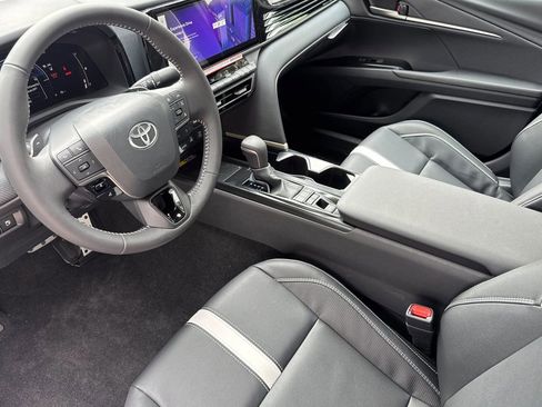 New 2026 Toyota Camry SE image 10