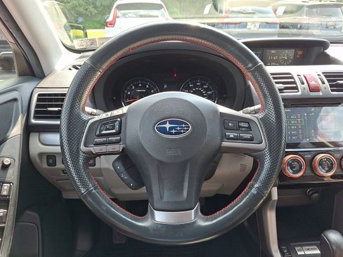 Used 2016 Subaru Forester 2.5i Touring w/ Eyesight & Navigation System AWD/4WD image 20