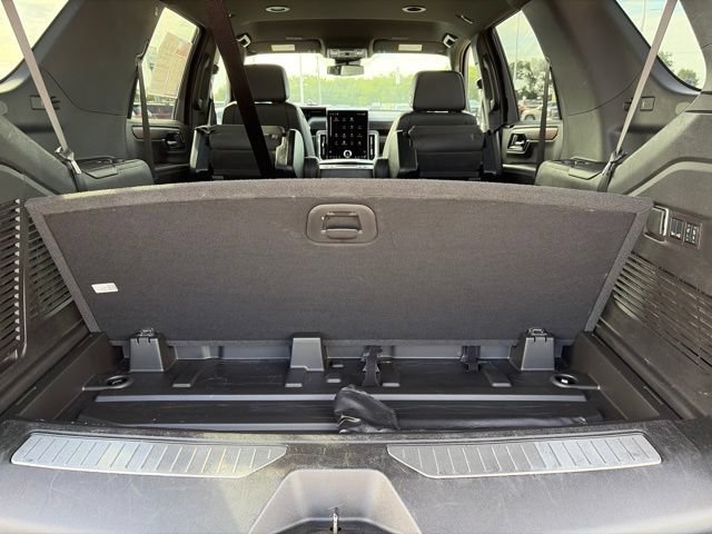 Used 2025 GMC Yukon Denali AWD/4WD image 40